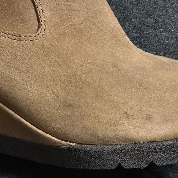 UGG Joely Shearling Lined Wedge Boot Chestnut Leather, Womens Size 9.5 US / 40.5 - Picture 13 of 14